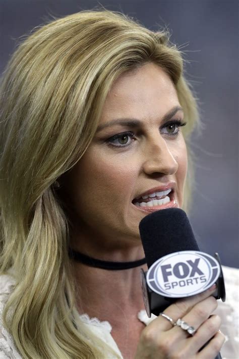 13 Insanely Hot Photos of Erin Andrews